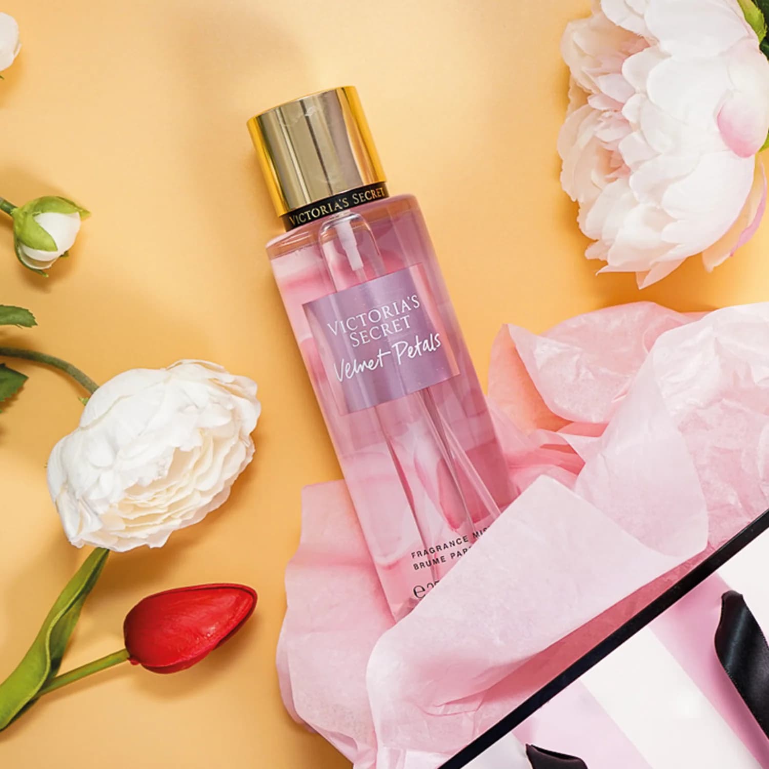 Victoria's Secret Velvet Petal Fragrance Mist